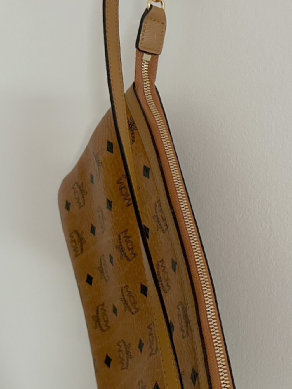 MCM Cognac Visetos Liz Shopper Tote Pouch Short Shoulder Bag Plaid Lining - Picture 6 of 6